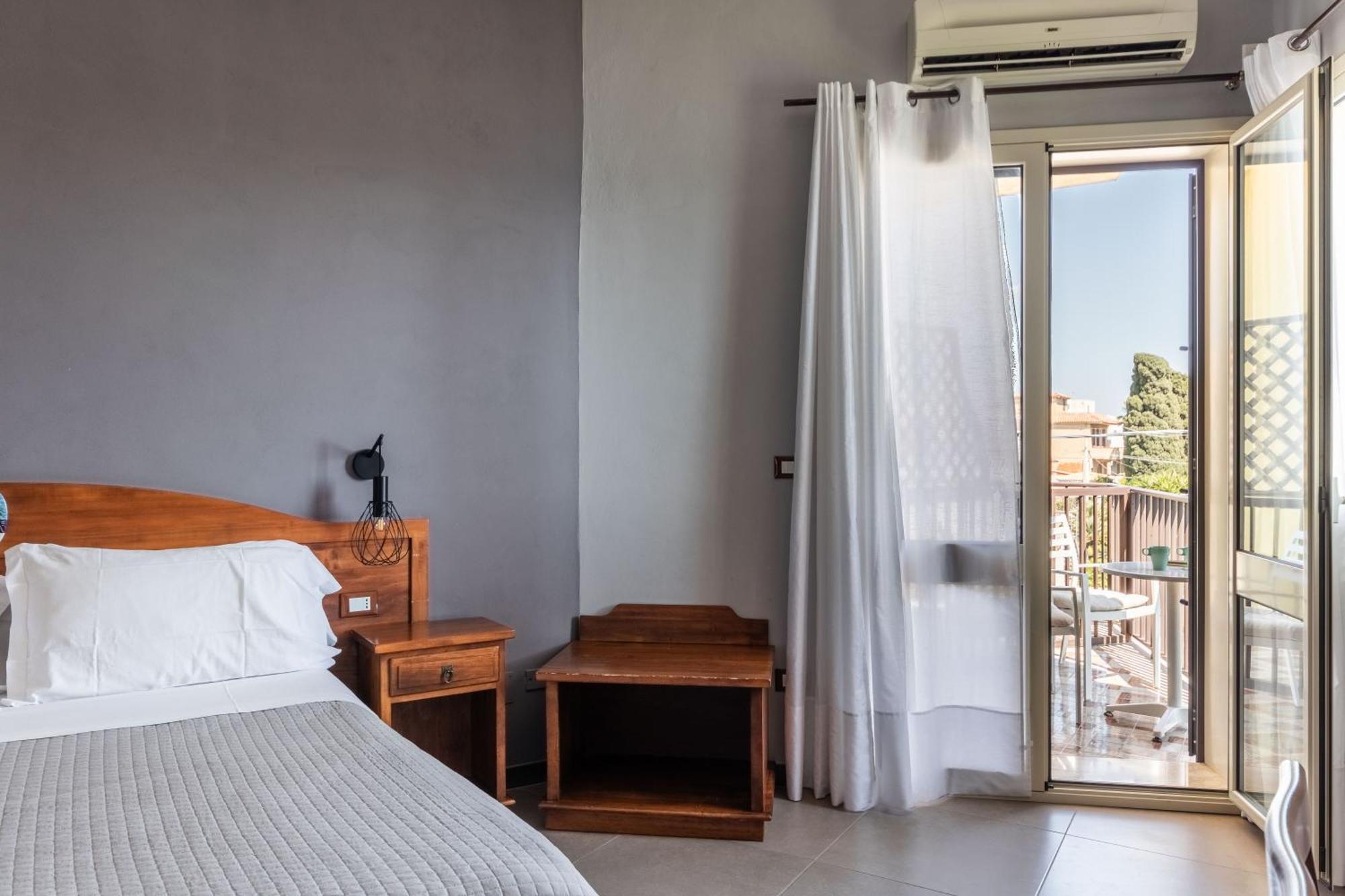 أفولا B&B La Terrazza Sul Mare المظهر الخارجي الصورة