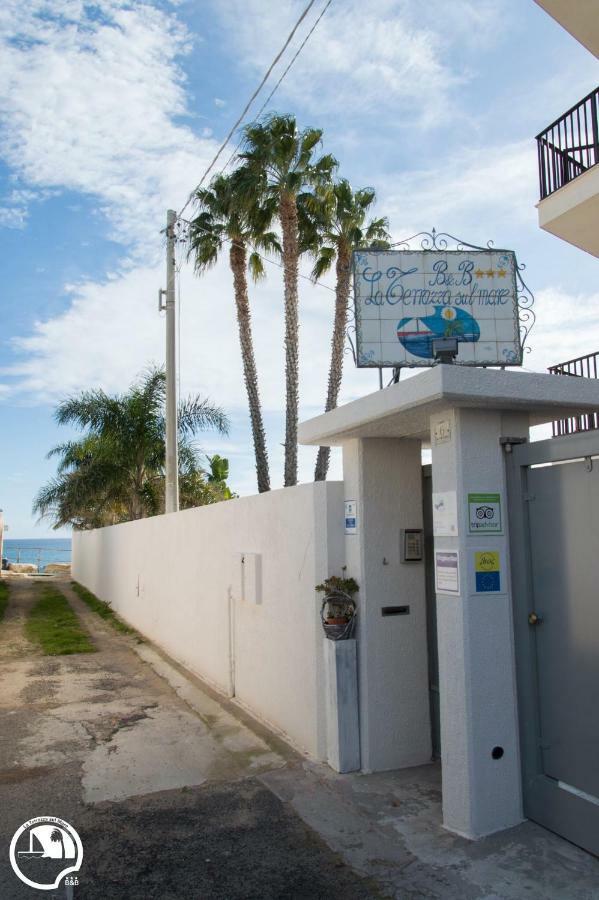 أفولا B&B La Terrazza Sul Mare المظهر الخارجي الصورة
